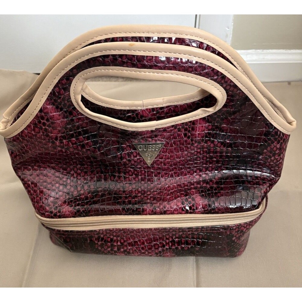 GUESS  Crocodile Embossed Insulated Lunch Bag Dual Compartment Tote Travel